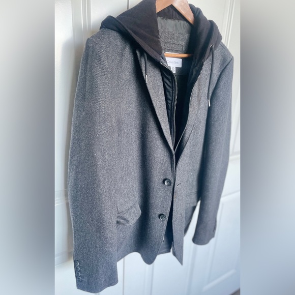 Calvin Klein Men’s hooded Stylish Jacket size Small - Picture 2 of 5